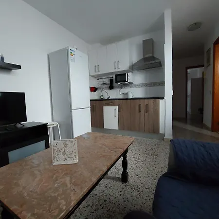 Arguineguin Apartman *